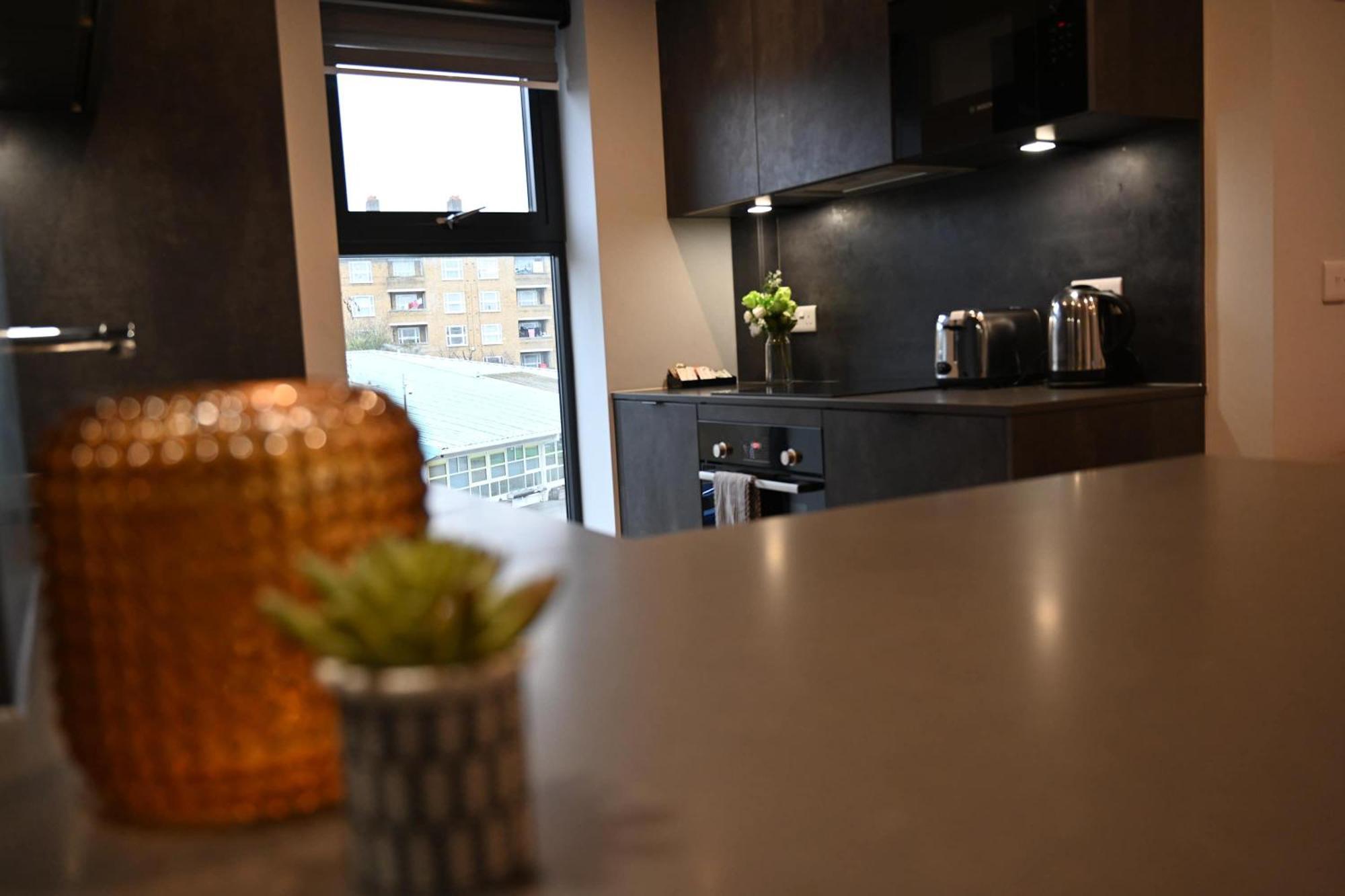 Appartamento Elegant 2-bed In The Heart Of *