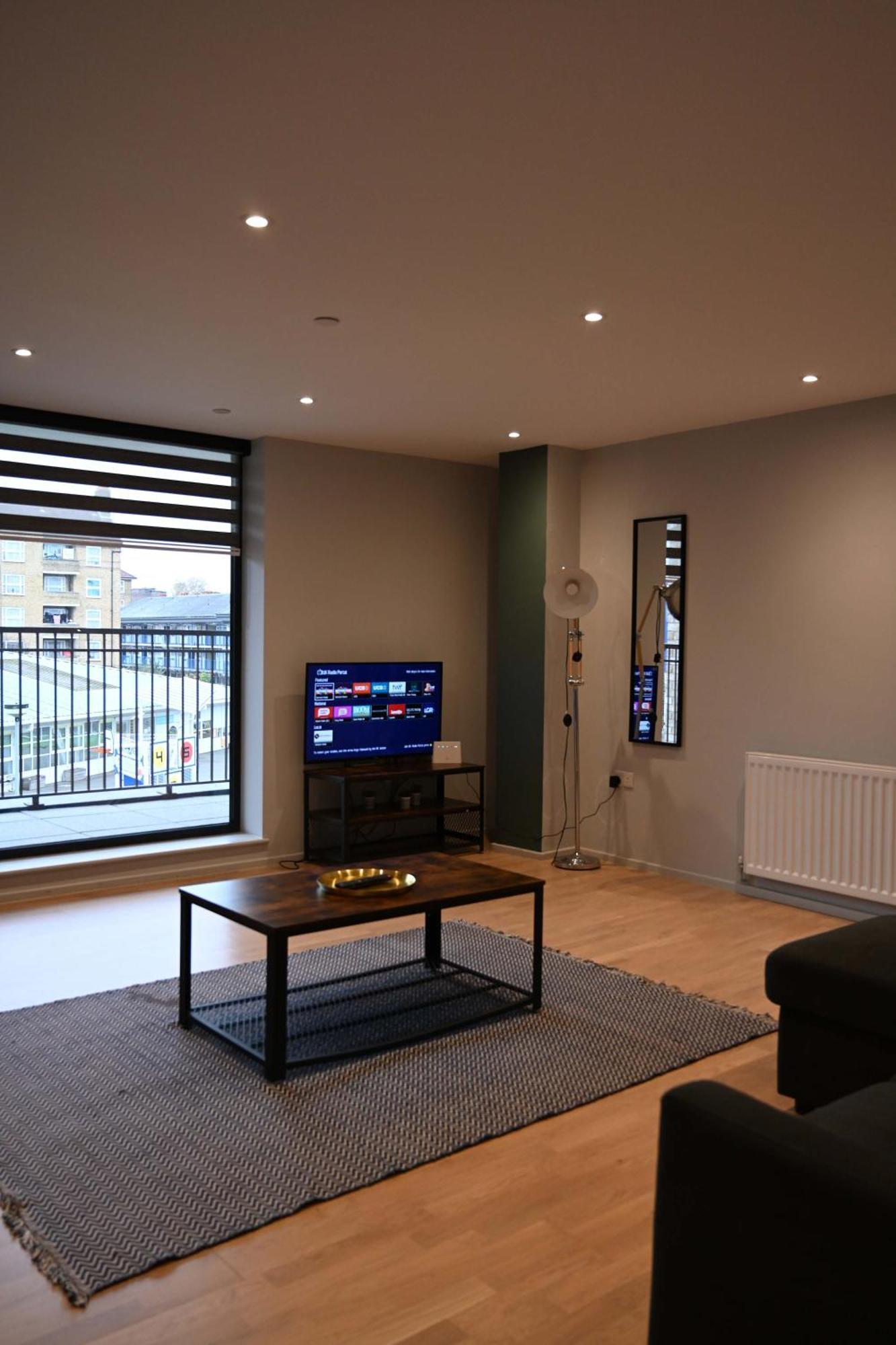 Appartamento Elegant 2-bed In The Heart Of *